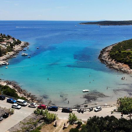 Apartments By The Sea Milna, Vis - 8895 รูคาวาซ ภายนอก รูปภาพ