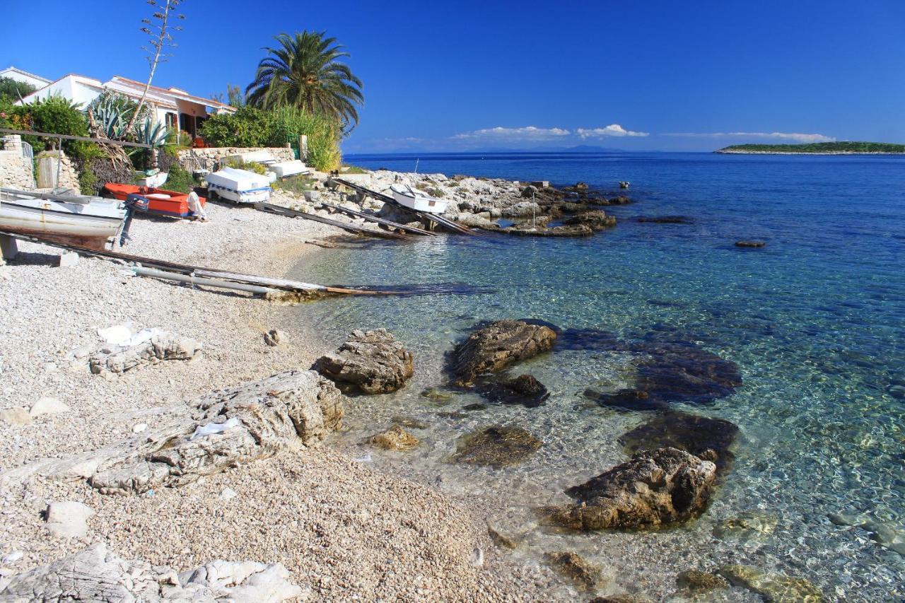 Apartments By The Sea Milna, Vis - 8895 รูคาวาซ ภายนอก รูปภาพ