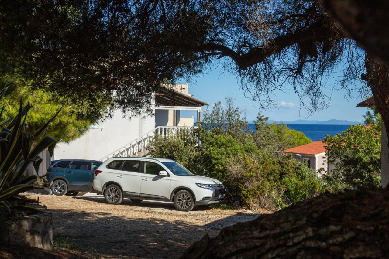 Apartments By The Sea Milna, Vis - 8895 รูคาวาซ ภายนอก รูปภาพ
