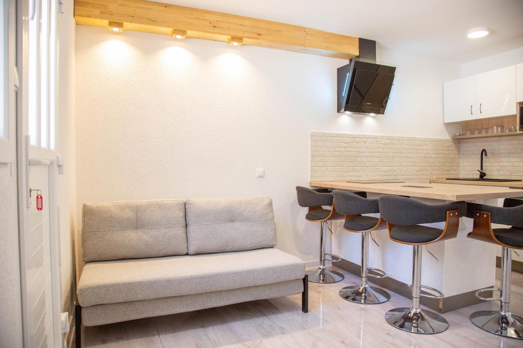 Apartments By The Sea Milna, Vis - 8895 รูคาวาซ ห้อง รูปภาพ