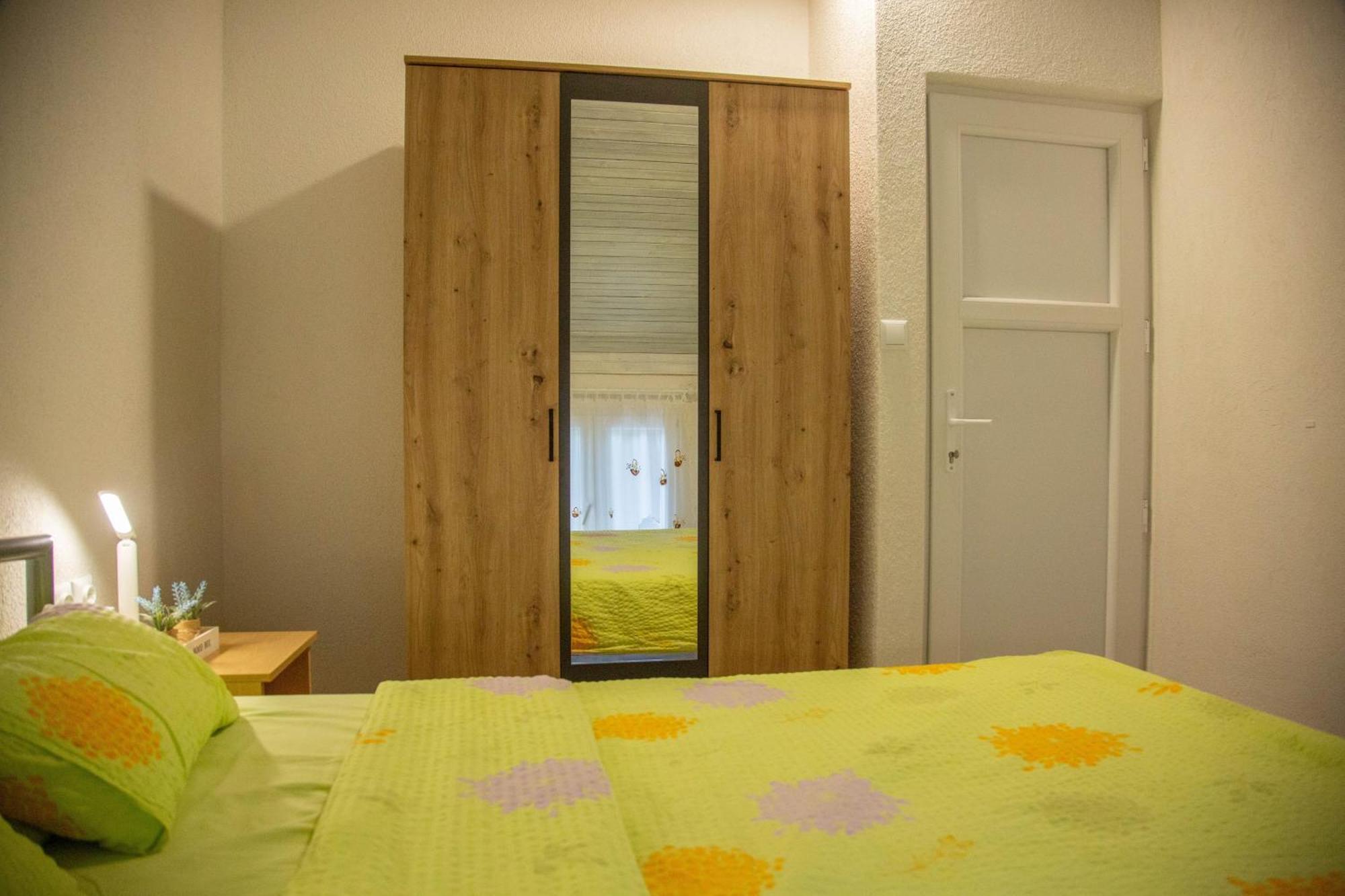 Apartments By The Sea Milna, Vis - 8895 รูคาวาซ ห้อง รูปภาพ