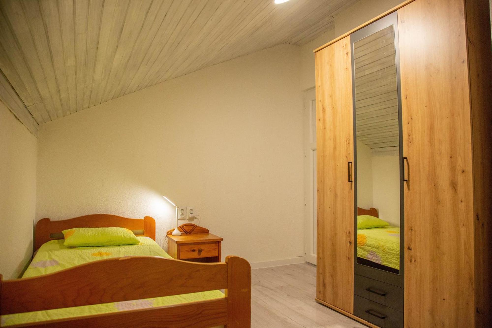Apartments By The Sea Milna, Vis - 8895 รูคาวาซ ห้อง รูปภาพ