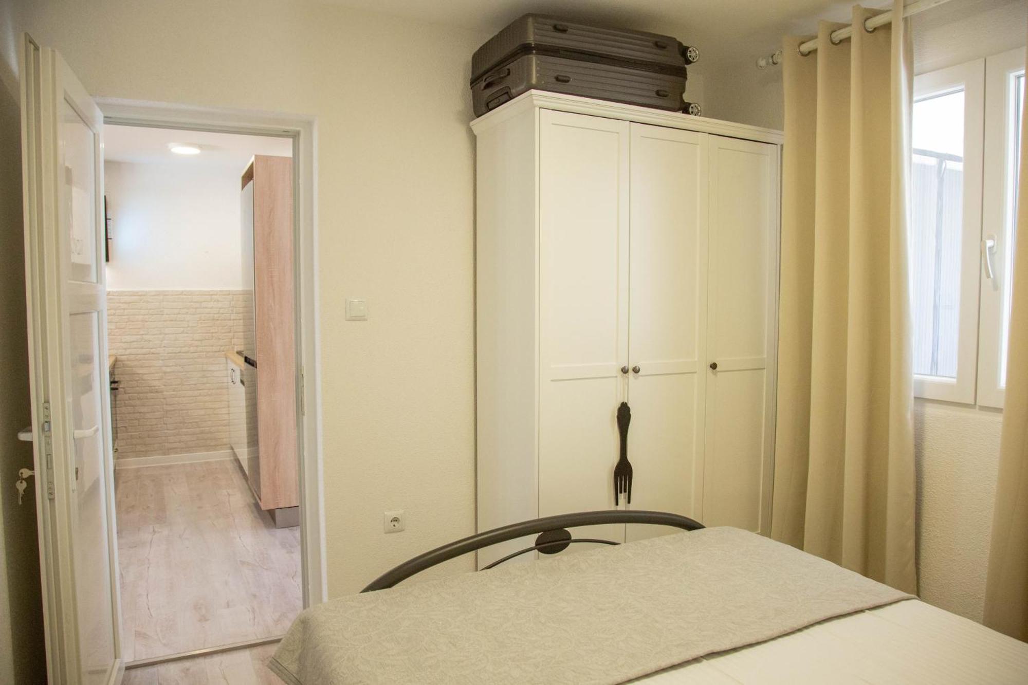 Apartments By The Sea Milna, Vis - 8895 รูคาวาซ ห้อง รูปภาพ